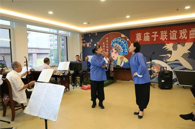 多彩社区文化润心田 草庙子镇以文艺创作服务提升群众幸福感